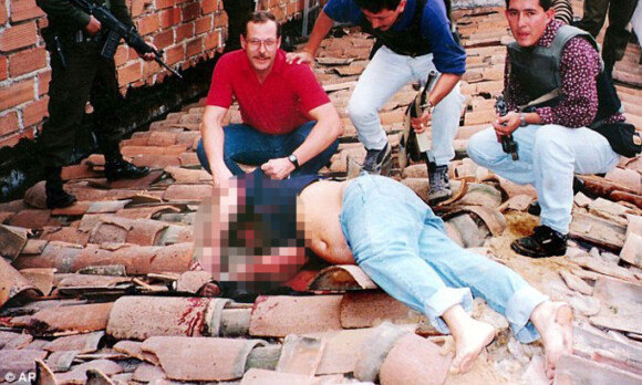 De jaktet ned Pablo Escobar. Røper hva som skjedde den dagen de endelig tok ham. - Han var en tulling